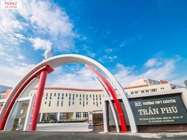 THPT Chuyên Trần Phú là ngôi trường chuyên đầu tiên và duy nhất tại thành phố Hải Phòng