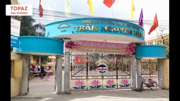 Trường THPT Trần Nguyên Hãn - Hải Phòng tự hào sở hữu một cơ sở vật chất khang trang và hiện đại