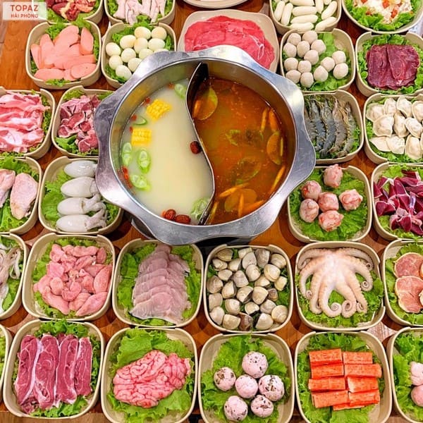 Thưởng thức menu nhà hàng với hơn 60 món Thái đúng điệu